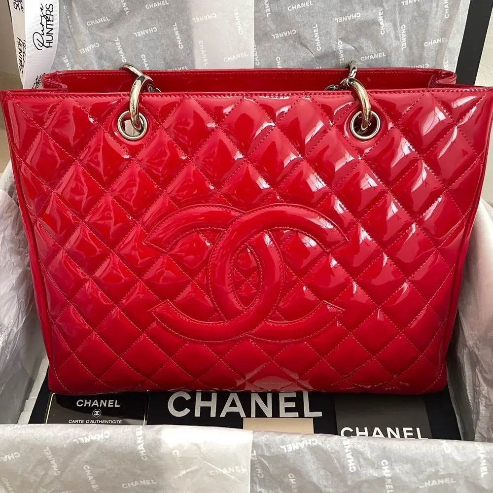 100% authentic CHANEL gst red patent silver hardware - Picture 3 of 10